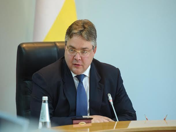 Брать пример с ремонта дорог в Ставрополе посоветовал крупным городам края губернатор Владимиров Брать пример с ремонта дорог в Ставрополе посоветовал крупным городам края губернатор Владимиров