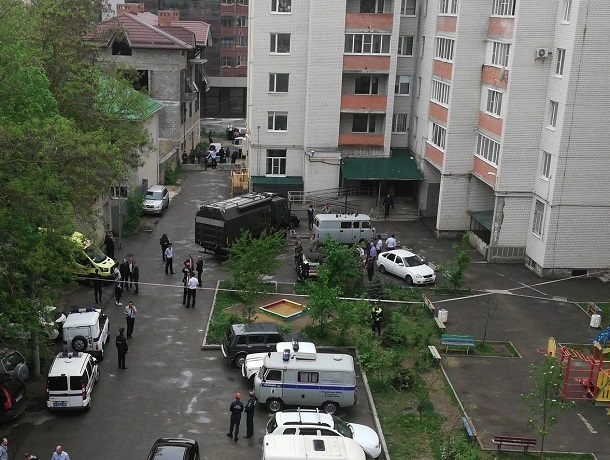 Громкий взрыв прогремел в квартире многоэтажки в Ставрополе - погиб мужчина Громкий взрыв прогремел в квартире многоэтажки в Ставрополе - погиб мужчина