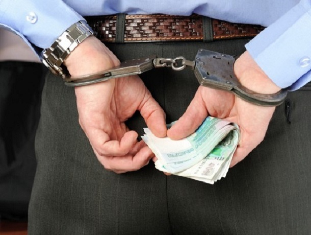 Сотрудник УФСИН на Ставрополье за деньги обещал не контролировать обязательные работы осужденного Сотрудник УФСИН на Ставрополье за деньги обещал не контролировать обязательные работы осужденного