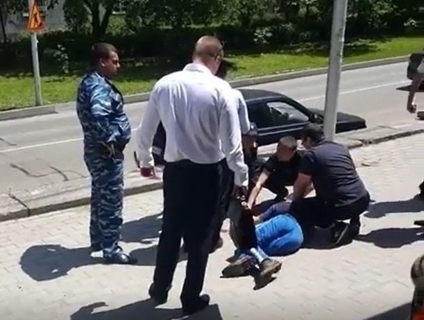 В Ставрополе полицейские задержали сбежавшего из-под конвоя опасного правонарушителя