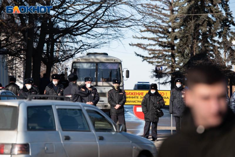 На несанкционированные митинги вышла четверть регионов СКФО На несанкционированные митинги вышла четверть регионов СКФО