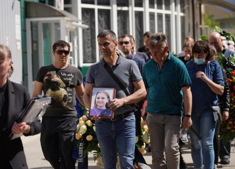 Состоялись похороны погибших в ДТП на Ставрополье юных спортсменок Состоялись похороны погибших в ДТП на Ставрополье юных спортсменок