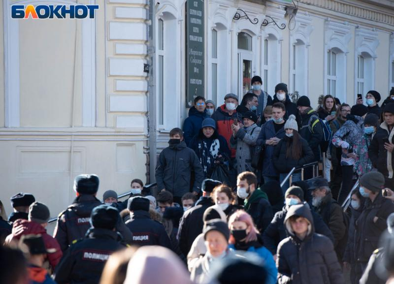 Правоохранители Ставрополья напомнили об ответственности за участие в незаконных митингах Правоохранители Ставрополья напомнили об ответственности за участие в незаконных митингах