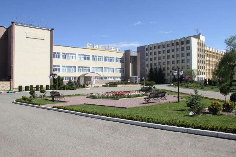 Ставропольский завод будет круглосуточно выпускать комплектующие для ИВЛ Ставропольский завод будет круглосуточно выпускать комплектующие для ИВЛ