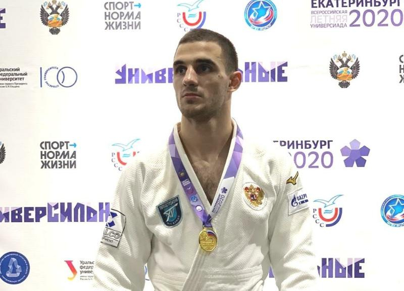 Спортсмен из Пятигорска завоевал золото на Всероссийской летней Универсиаде по дзюдо Спортсмен из Пятигорска завоевал золото на Всероссийской летней Универсиаде по дзюдо