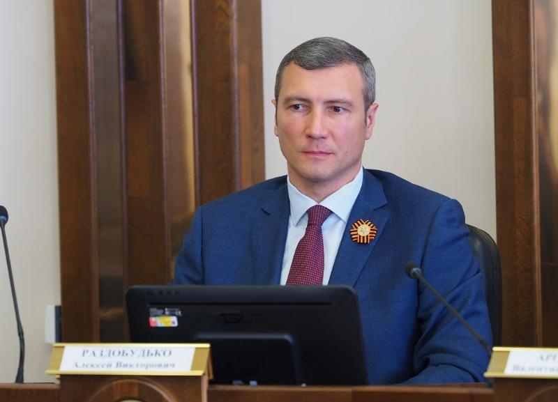 Депутат ставропольской думы Алексей Раздобудько не провел ни одной встречи с избирателями Депутат ставропольской думы Алексей Раздобудько не провел ни одной встречи с избирателями