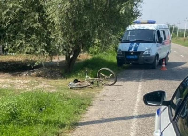 На Ставрополье велосипедист погиб под колесами грузовика На Ставрополье велосипедист погиб под колесами грузовика