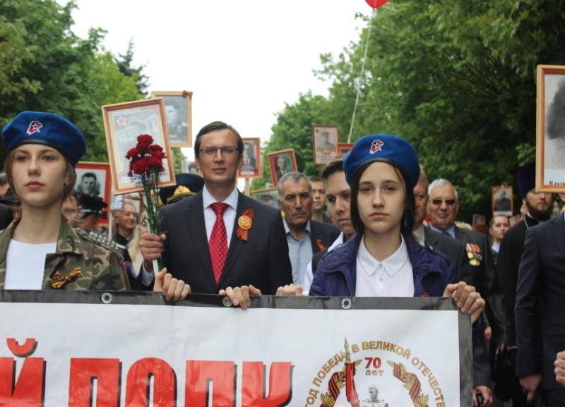 В Железноводске акция «Бессмертный полк» состоится вопреки коронавирусу В Железноводске акция «Бессмертный полк» состоится вопреки коронавирусу