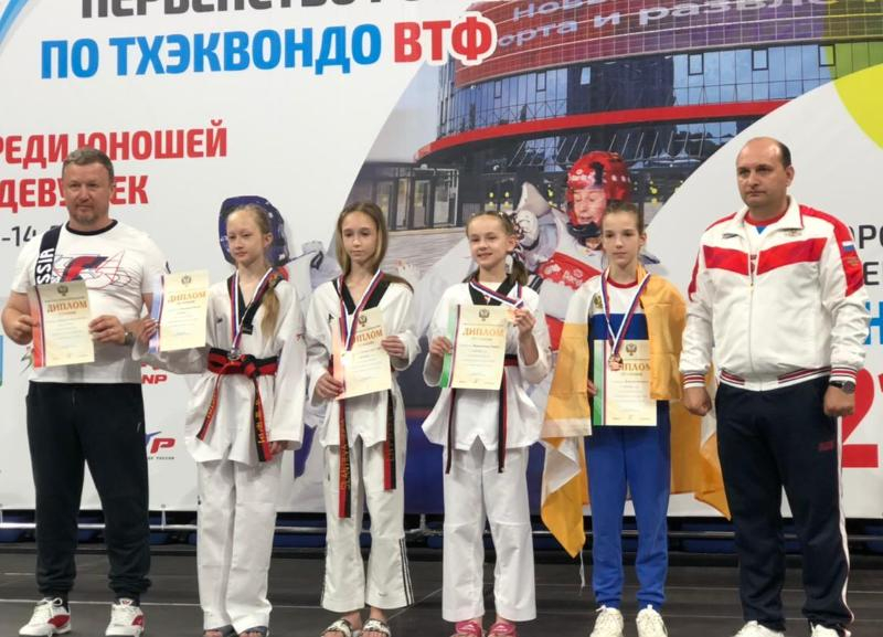 Медали и путевка в Эстонию и Сербию: тхэквондистки из Ессентуков отличились в Белгороде Медали и путевка в Эстонию и Сербию: тхэквондистки из Ессентуков отличились в Белгороде