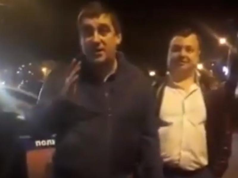 «Он судья»: Конфликт между пассажиром «БМВ» и сотрудником ДПС в Ставрополе «Он судья»: Конфликт между пассажиром «БМВ» и сотрудником ДПС в Ставрополе