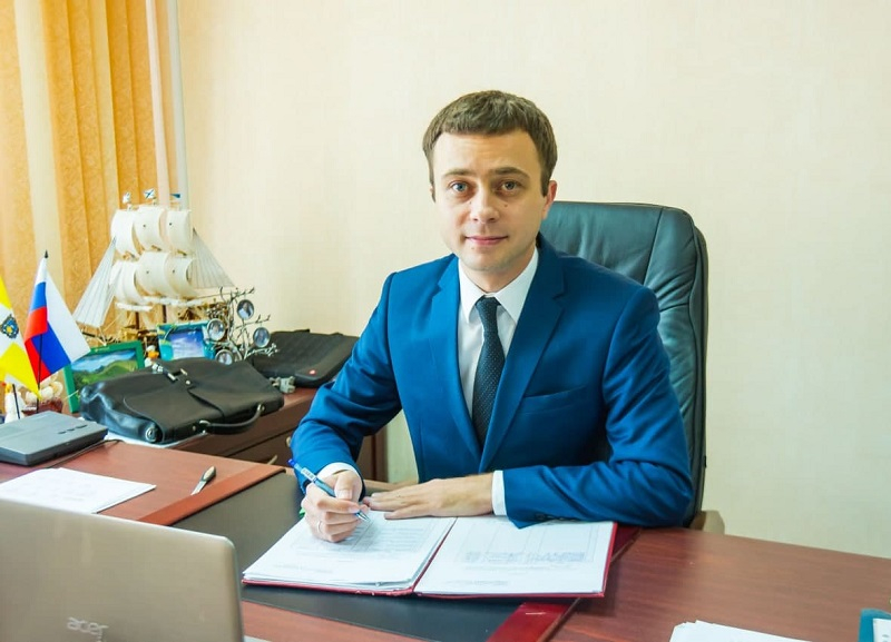 Губернаторский мандат в думу Ставропольского края обрел уже третьего владельца Губернаторский мандат в думу Ставропольского края обрел уже третьего владельца