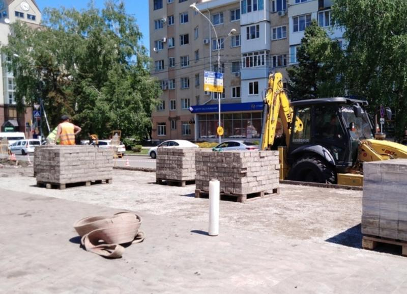 Власти VS общественники: можно ли было сохранить деревья при строительстве парковки в центре Ставрополя? Власти VS общественники: можно ли было сохранить деревья при строительстве парковки в центре Ставрополя?