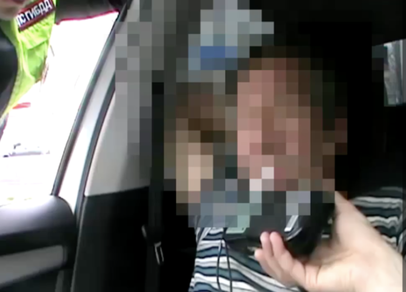 В Буденновске пьяный водитель КамАЗа разъезжал по городу в поисках парковки В Буденновске пьяный водитель КамАЗа разъезжал по городу в поисках парковки