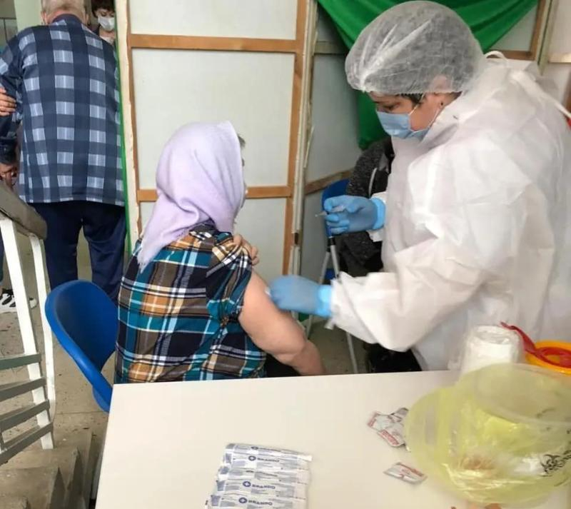 Пришедшим на выборы в Светлограде предлагают привиться от коронавируса и посетить выставку Пришедшим на выборы в Светлограде предлагают привиться от коронавируса и посетить выставку