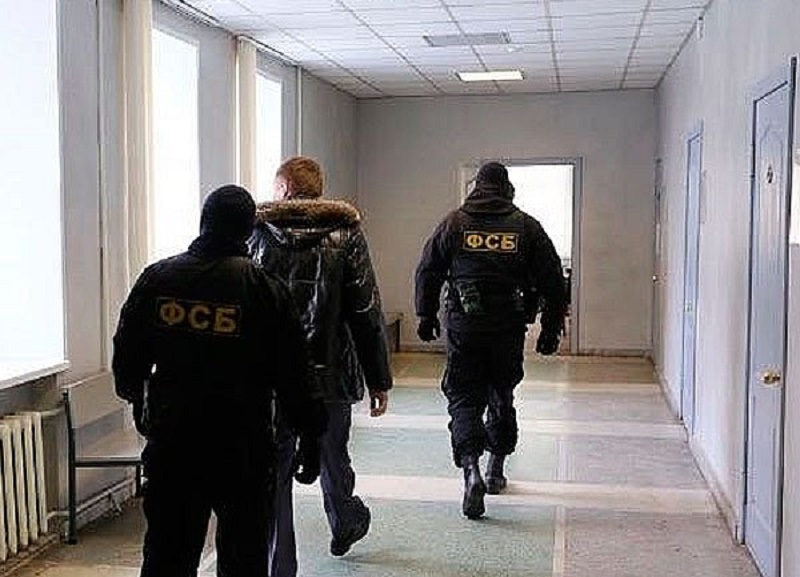 Источник: обыски в мэрии Невинномысска могли быть связаны с многомиллионными муниципальными контрактами Источник: обыски в мэрии Невинномысска могли быть связаны с многомиллионными муниципальными контрактами