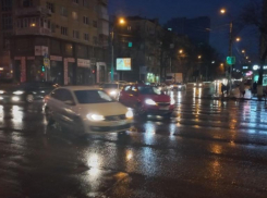 Из-за дождя и сильного ветра пробки в Ставрополе достигли 9 баллов
