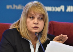 Глава ЦИК России уволила председателя ТИК на Ставрополье после инцидента с тряпкой на камере