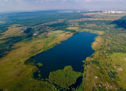 Чудовище, водоросли и таинственные смерти: история Кравцова озера