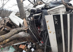 В Шпаковском округе водитель грузовика получил инфаркт за рулем и спровоцировал ДТП