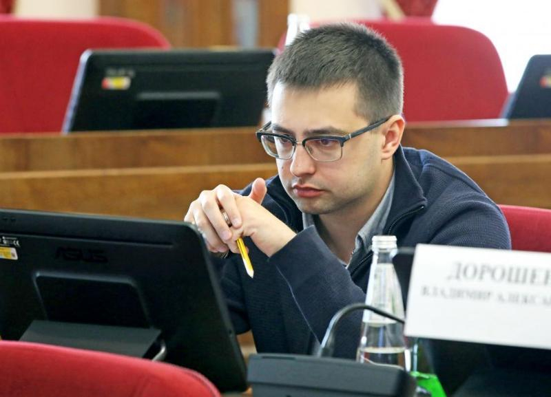 Депутат думы Ставрополья Владимир Дорошенко проведет еще месяц за решеткой