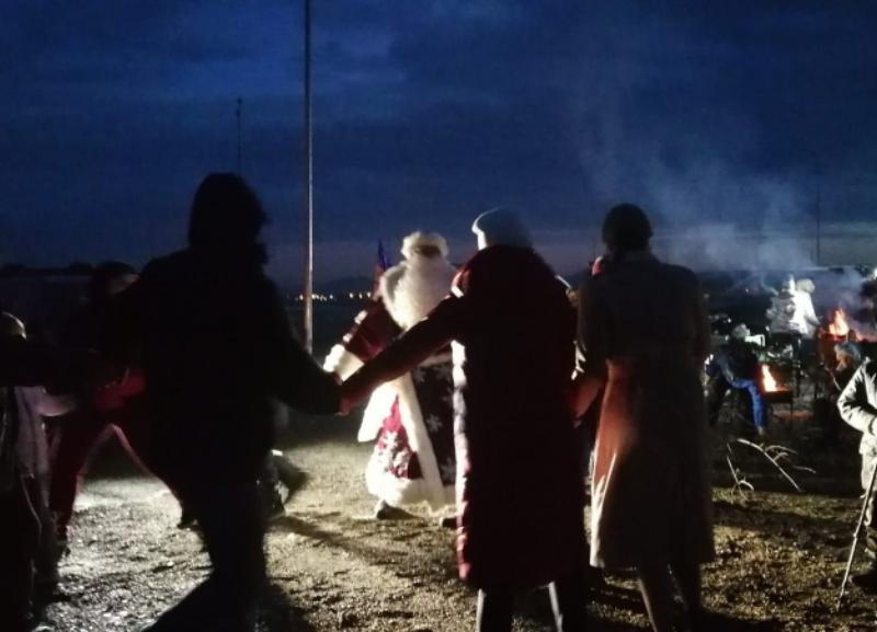 Больше 100 Дедов Морозов собрались на новой событийной площадке в Ессентуках