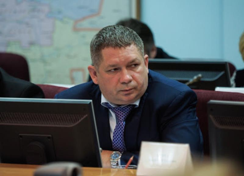 Бывший Пригласил На Новый Год