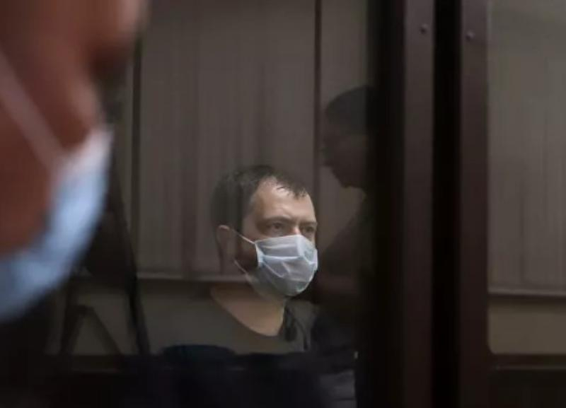 Адвокаты потеряли подозреваемого во взяточничестве главу ГИБДД Ставрополья Алексея Сафонова